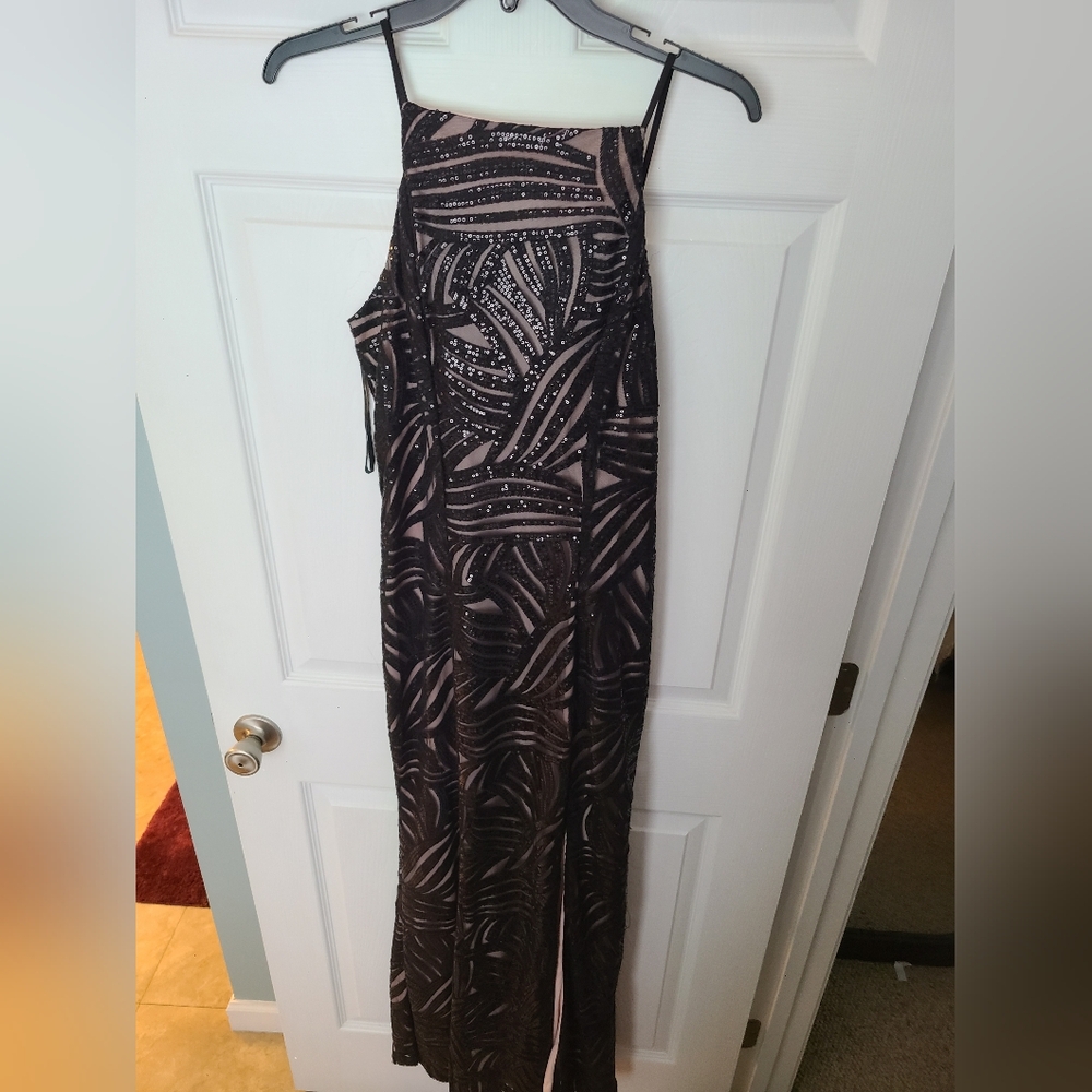 Trixxi Black and Blush Sequin Dress Size 9